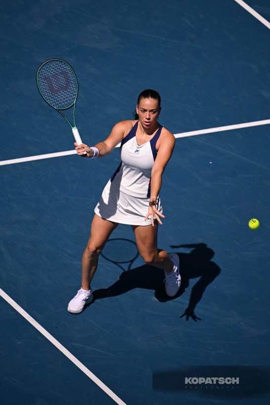 Tereza Valentova — 2026 Australian Open