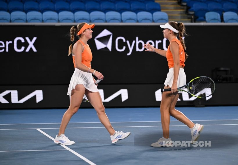 Jana Kovackova · Alena Kovackova — 2026 Australian Open