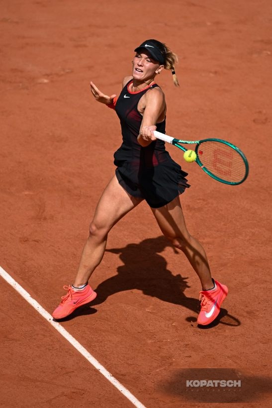 Oksana Selekhmeteva of Spain — 2026 Roland Garros