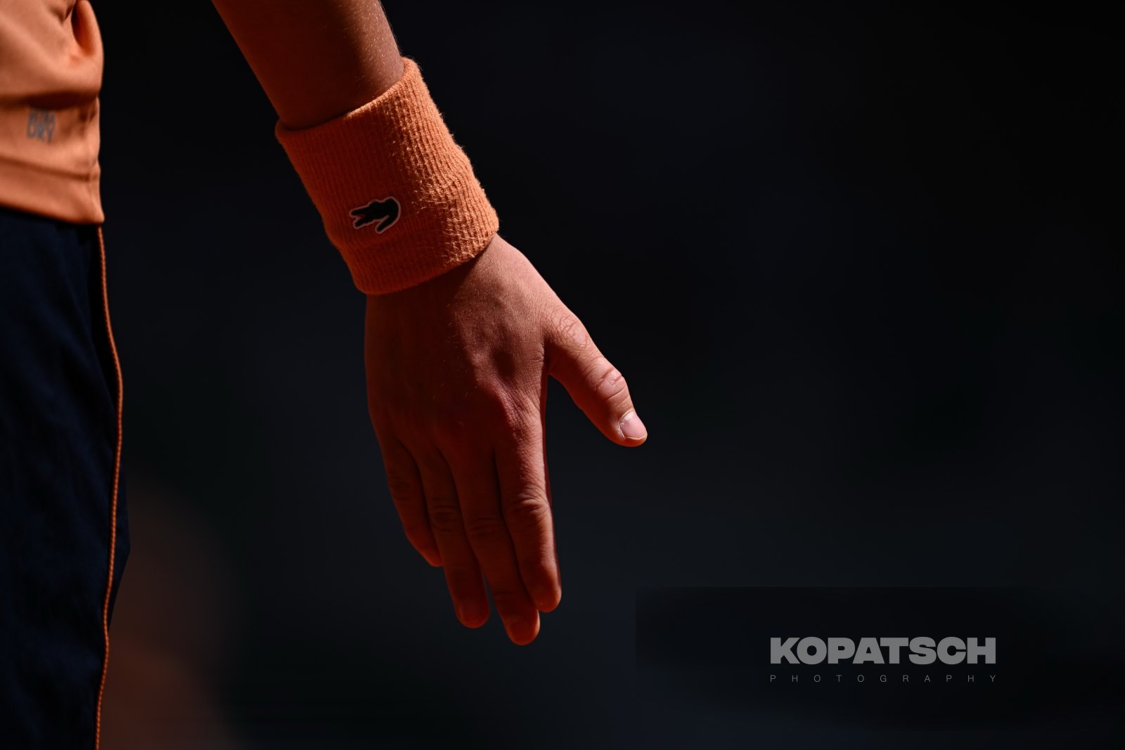 A ballkid — 2026 Roland Garros