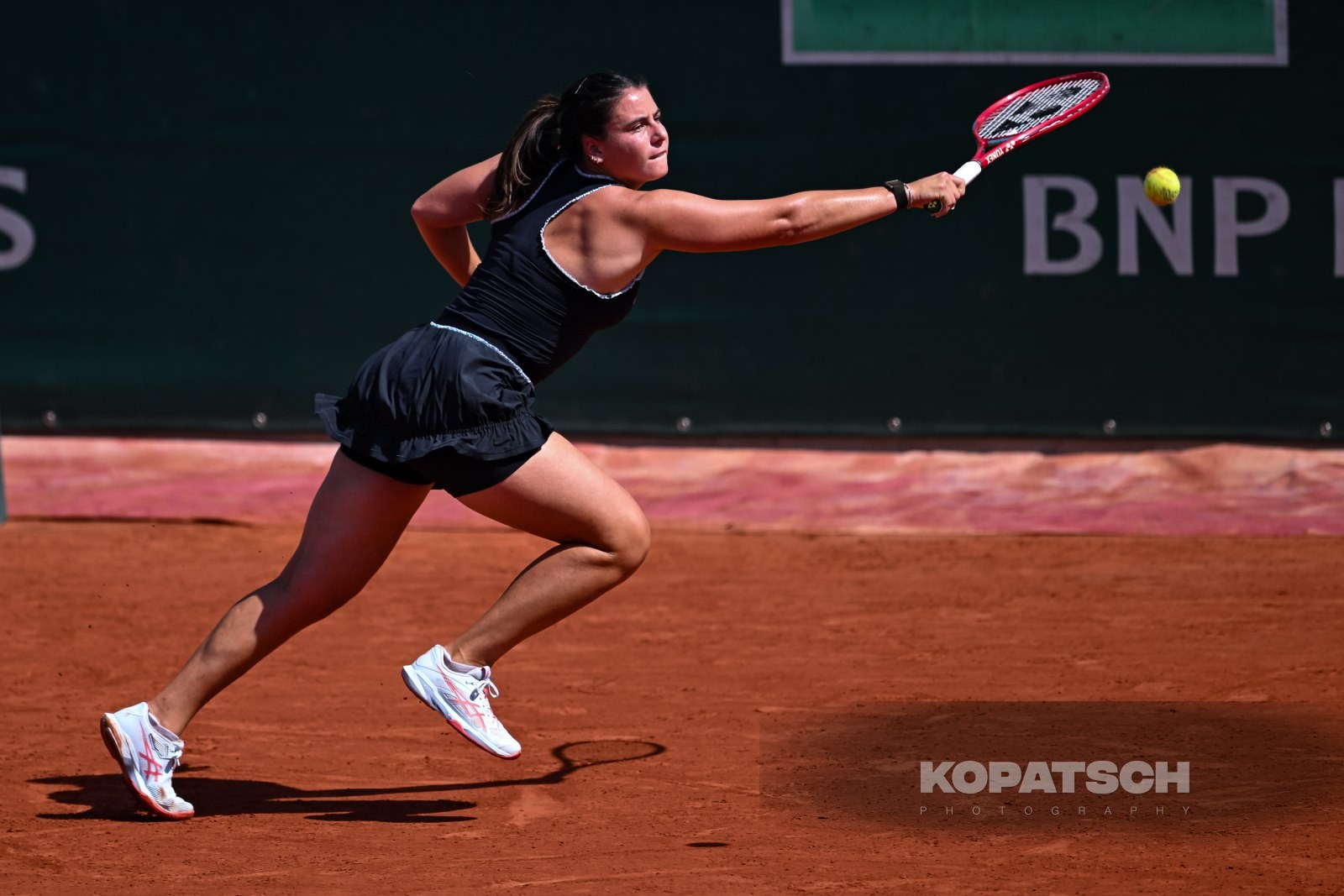 Emma Navarro of the United States — 2026 Roland Garros