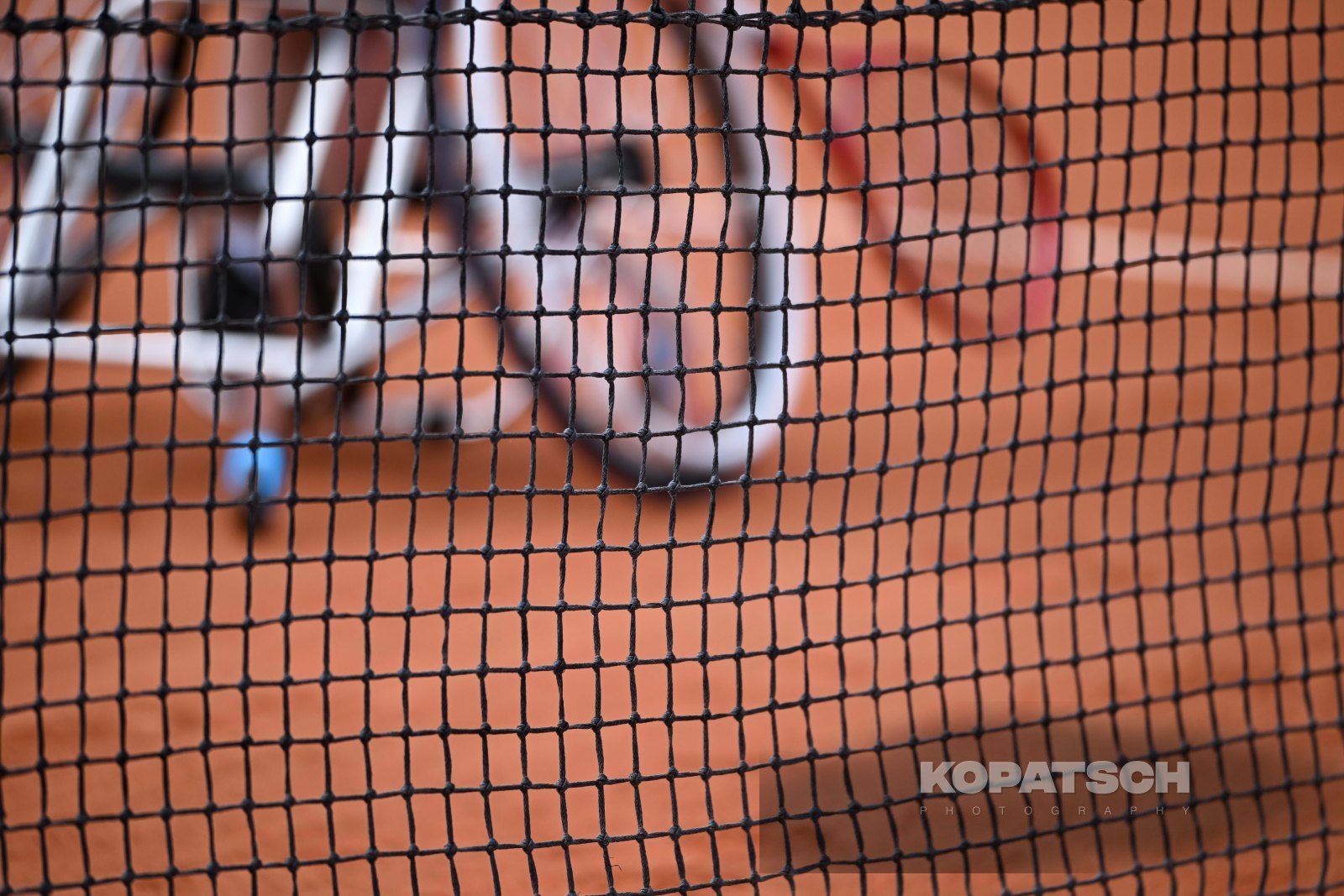 A tennis net — 2026 Roland Garros