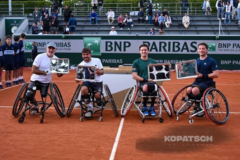Stephane Houdet of France (L-R), Martin De La Puente of Spain, Gordon Reid of Great Britain and Alfie Hewett of Great Britain — 2026 Roland Garros