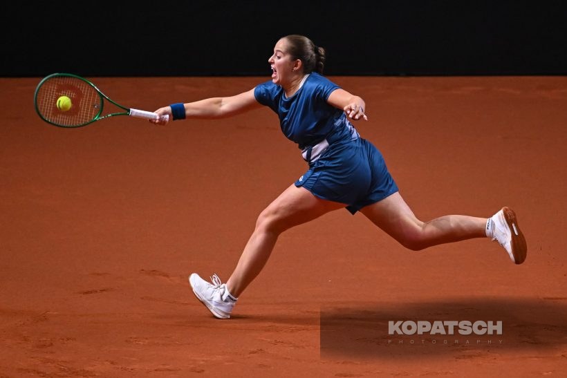 Jelena Ostapenko — 2026 Stuttgart PTGP