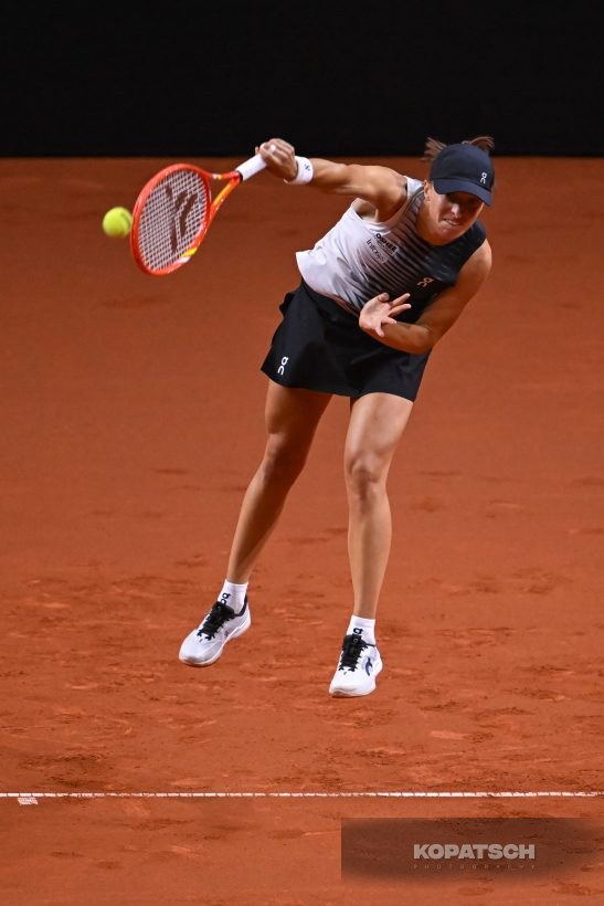 Iga Swiatek — 2026 Stuttgart PTGP